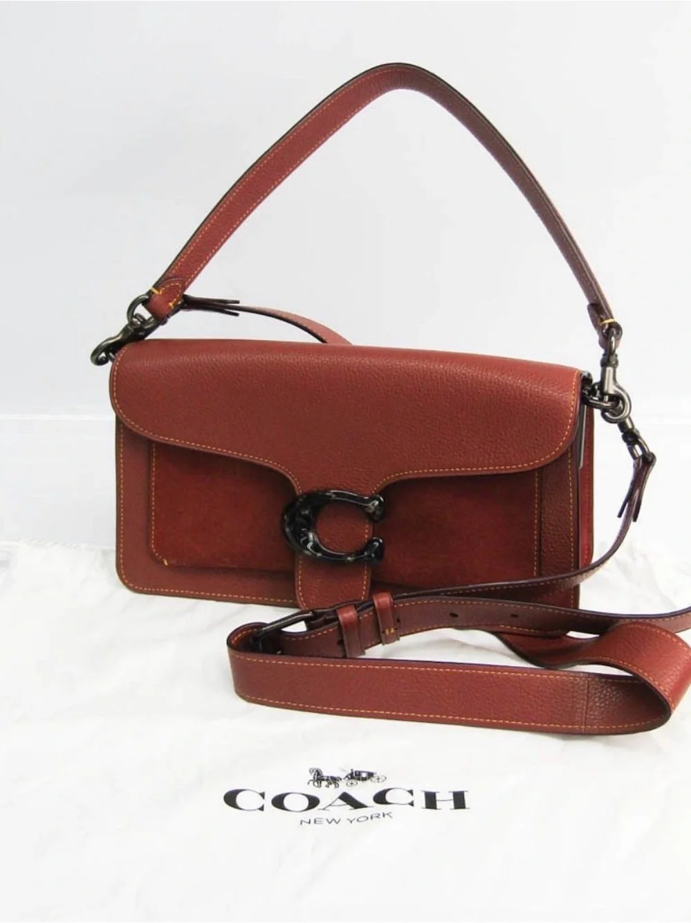 LIKE NEW COACH RARE Tabby Shoulder Bag 26 Mixed Leather w/Resin C Closure